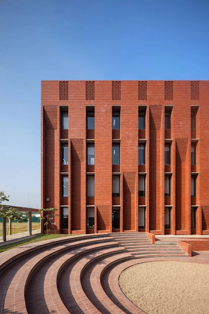 UP SKILL company building
